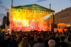 19368_13075_Carpathia_109