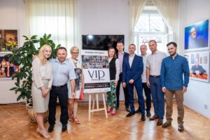 39580_VIP