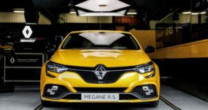 43733_megane_r_s_trophy-1