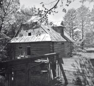 Mlyny_plansze_krzywe.indd