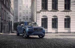 49008_201098_xc90_t8_r_design-1250x801