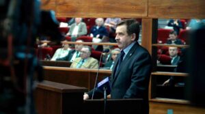 5270_Wojciech_Buczak