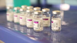 53063_38929360_38929358