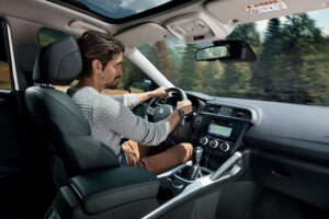 53229_renault_-resizer-750q75