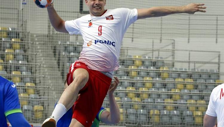 53548_39162784_39162669-resizer-750q75