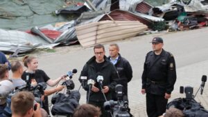 54750_39654267_39653620