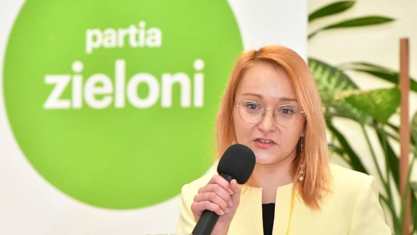 54777_39664260_38845327