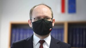 55006_39779243_39779240