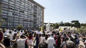 55012_39781875_39781828