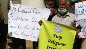 55496_40039198_40039193