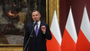 55531_40054029_39777975