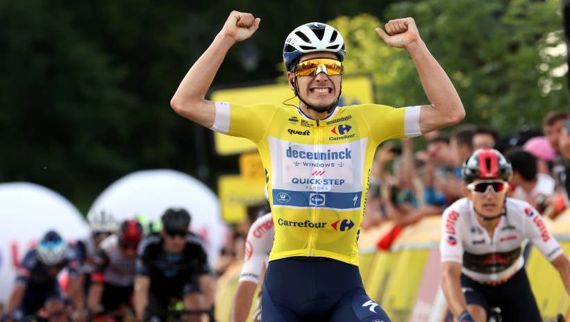 55551_40061979_40061422