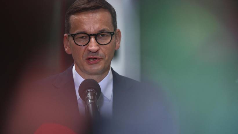 55620_40086778_40086751