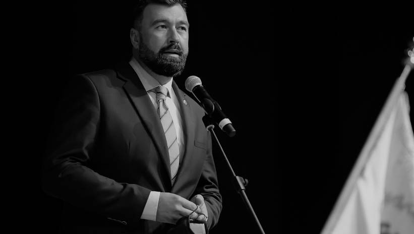 55778_40158856_40158501