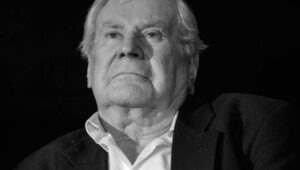 56088_40274636_40274524