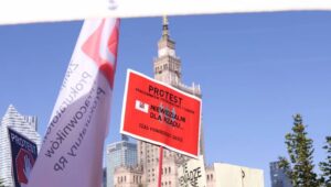 56119_40288437_40285241