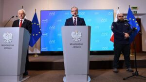 56515_40379400_40379390