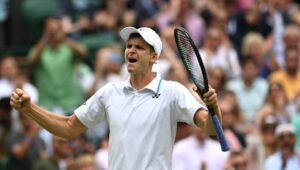 56586_40411448_40409488