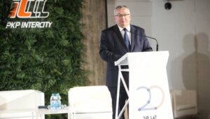 56657_40431454_40431446