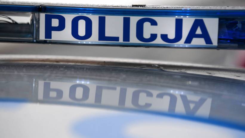 56690_40453028_36770577