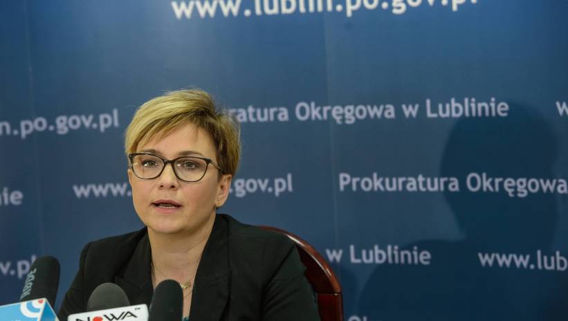 56719_40466044_40466005