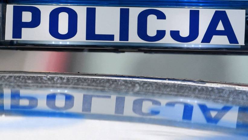 56808_40478408_39411847