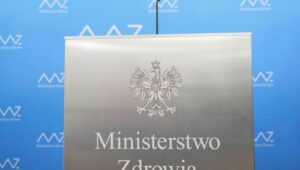 56905_40530125_38125994