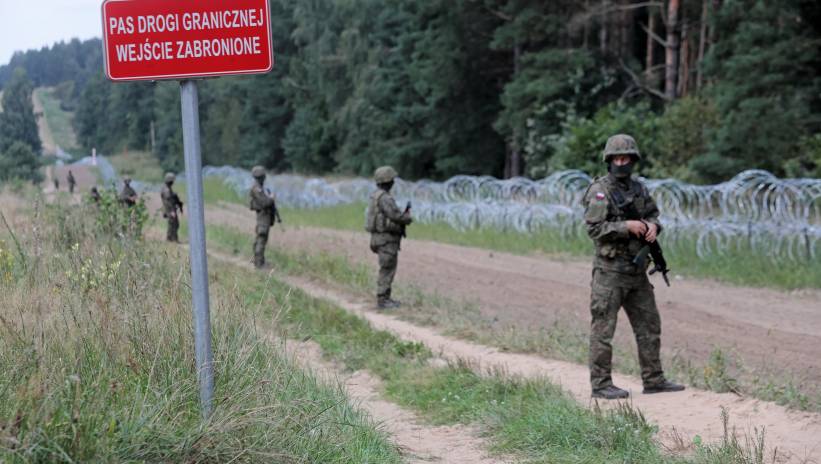 57423_40742525_40742457