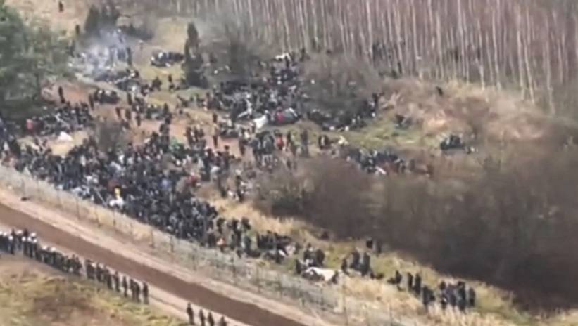 57520_40787005_40786602