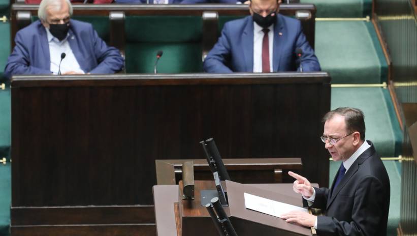 57542_40798975_40798470