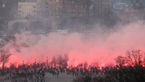 57624_40819945_40819883