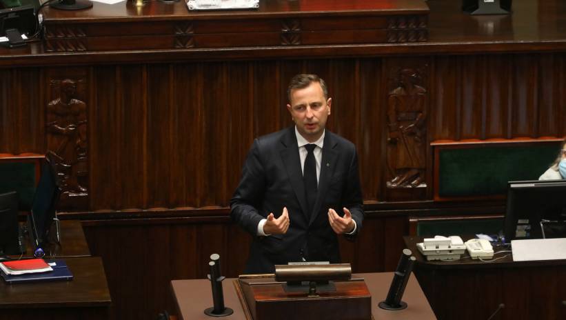 58399_41067692_41067657