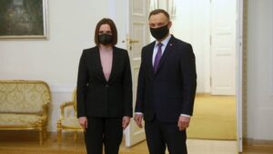 58400_41068541_41068500