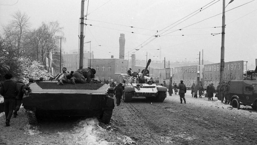 58462_41095874_41095872