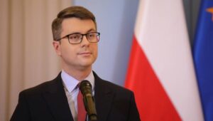 58514_41114968_41114956