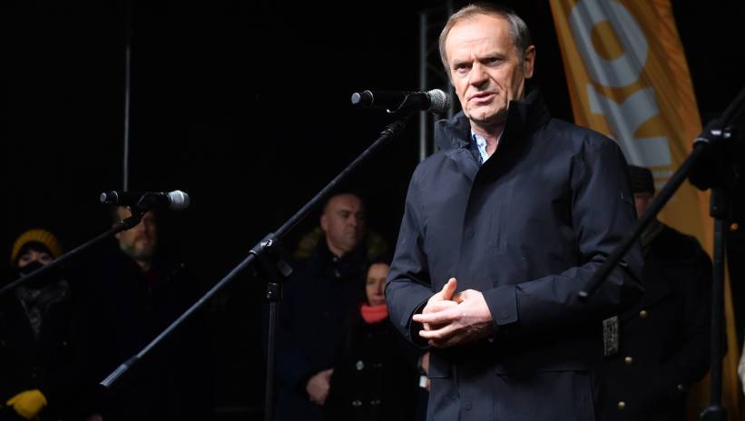 58606_41153757_41153756