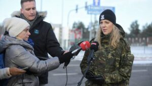 58614_41158948_41158934