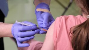 59380_41400322_41400320