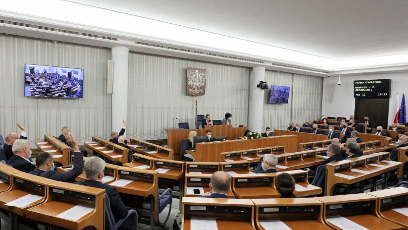 59677_41511299_41511291