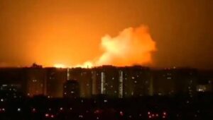 60500_41762000_41761989