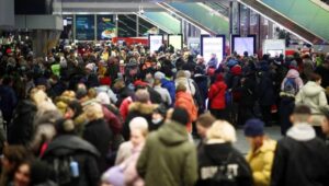 60860_41853868_41853859