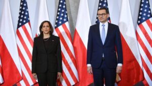 60932_41869017_41869009