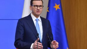 61012_41892449_41892421