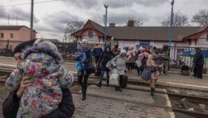 61030_41897135_41897125