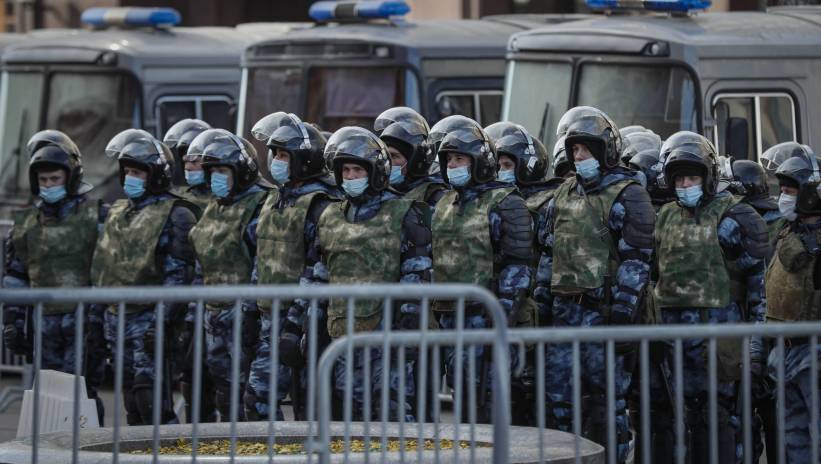 61304_41970575_41970504