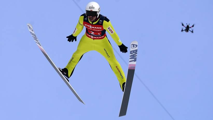 61308_41971924_41902478