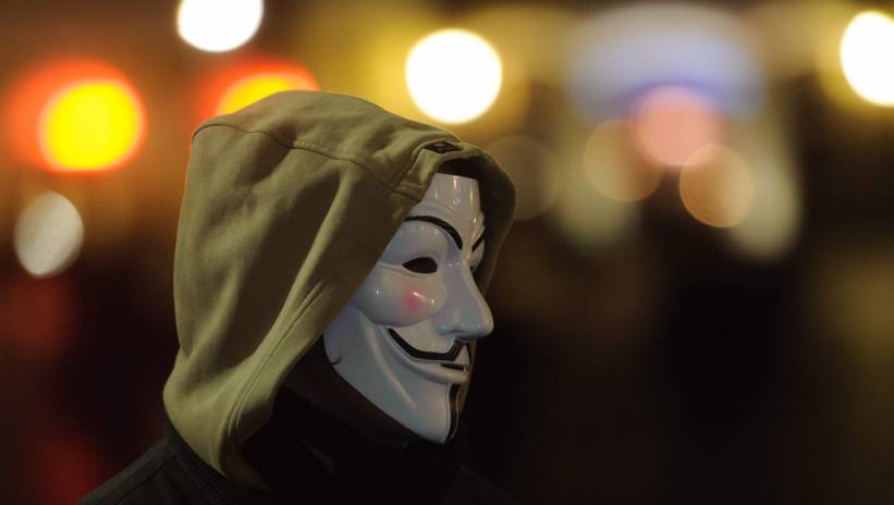 61432_42007564_41986670