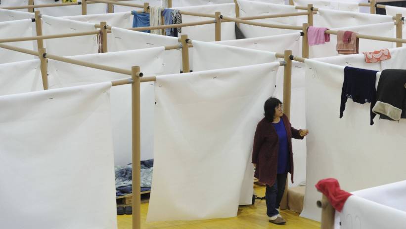 61660_42042591_42042523