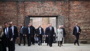 62859_42321553_42321528