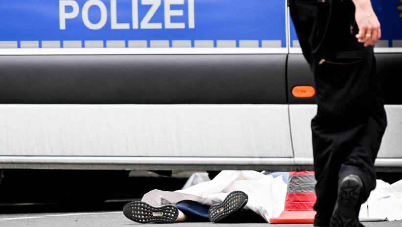 64063_42664118_42664096